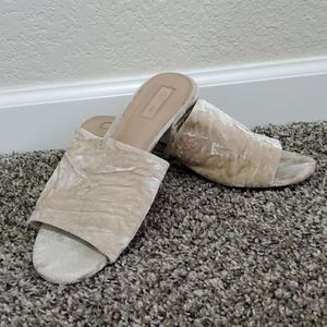 Velvet mules